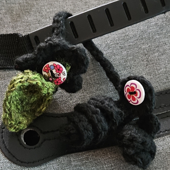 Hand Crafted Bookmark Handmade Crochet Knitted Data Cable tie Acrylic Accessory - Picture 11 of 17